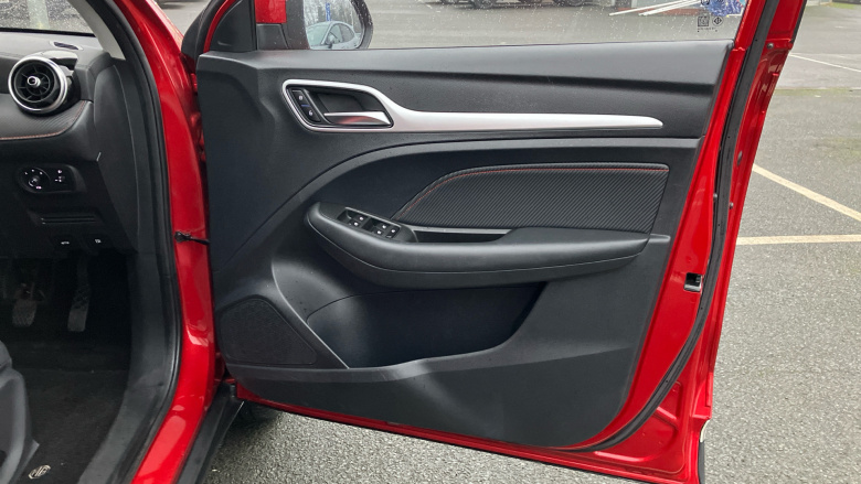 MG ZS 1.5 VTi-TECH Exclusive 5dr Petrol Hatchback